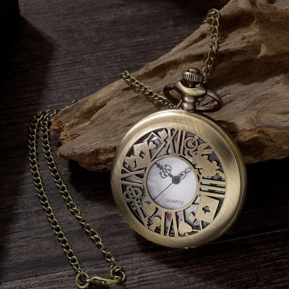 Nwt wonderland pocket watch
